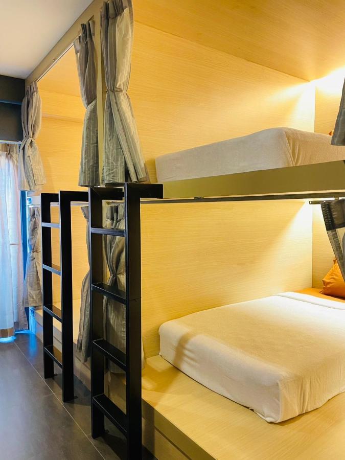 Rabbitel Phuket Hostel Buitenkant foto